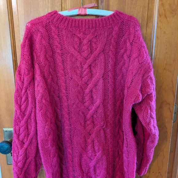 Cozy Pink Cable Knit Sweater - Picture 3 of 3